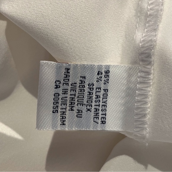 White Satin sleeveless top, size M. - Picture 5 of 6